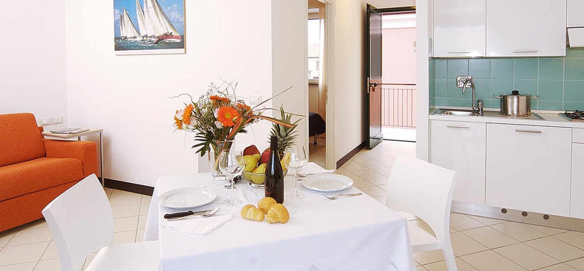 The holiday apartments of the Borgomare Aparthotel in Albenga