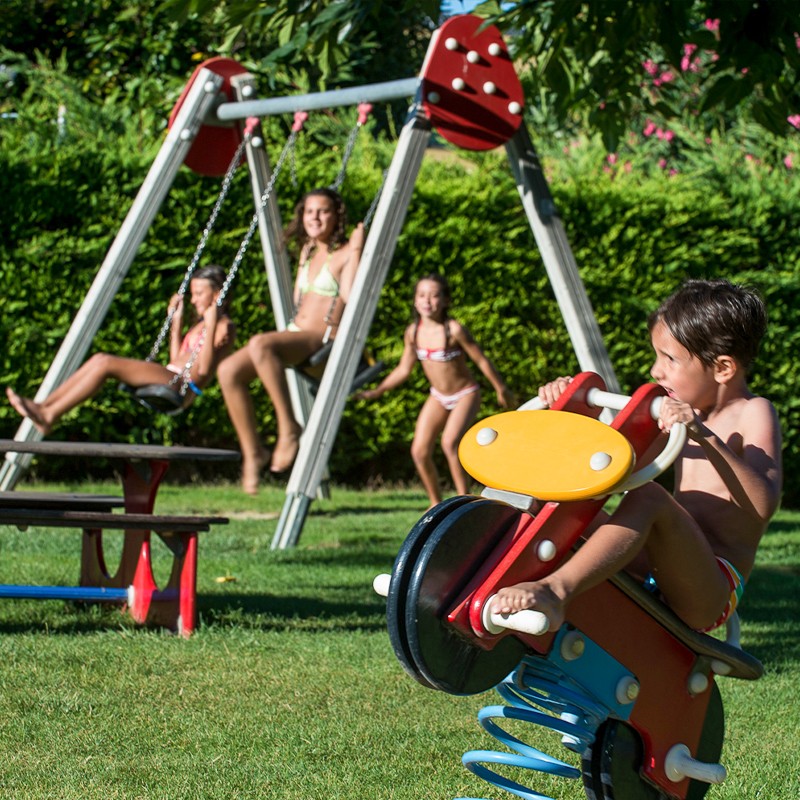 La felicità dei bambini in vacanza al residence